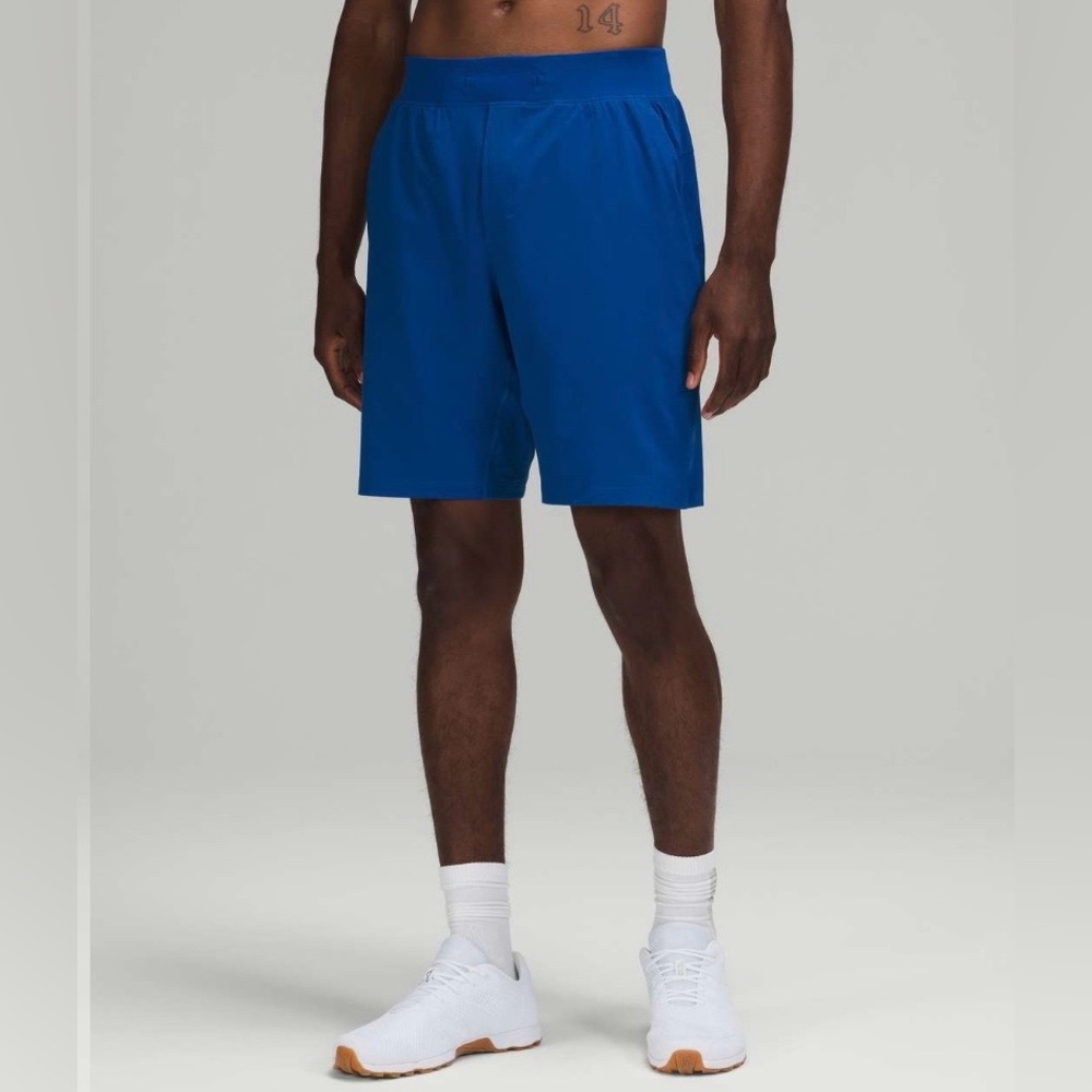 🍋Men’s Lululemon T.H.E. Short 9" Linerless Size L
Symphony Blue M7AA0S🍋